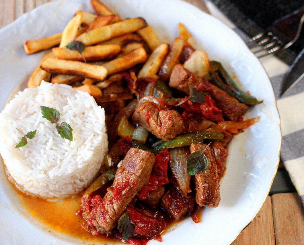 Lomo Saltado
